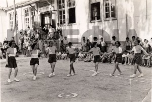 Το ξύλινο Σπαθάρη, στις αρχές της δεκαετίας του '50. Από το φωτογραφικό αρχείο του Κέντρου Ιστορίας Νέας Φιλαδέλφειας